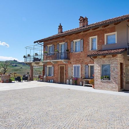 Agriturismo Cascina Sciulun Monforte D'Alba Ngoại thất bức ảnh