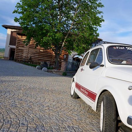 Agriturismo Cascina Sciulun Monforte D'Alba Ngoại thất bức ảnh
