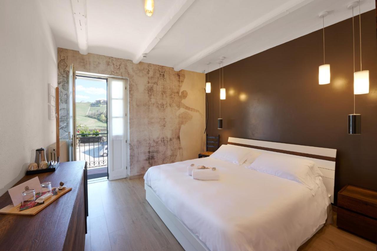 Agriturismo Cascina Sciulun Monforte D'Alba Ngoại thất bức ảnh