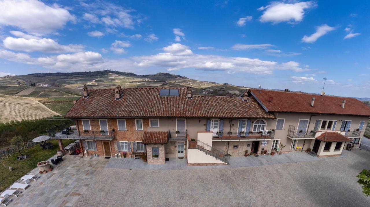 Agriturismo Cascina Sciulun Monforte D'Alba Ngoại thất bức ảnh